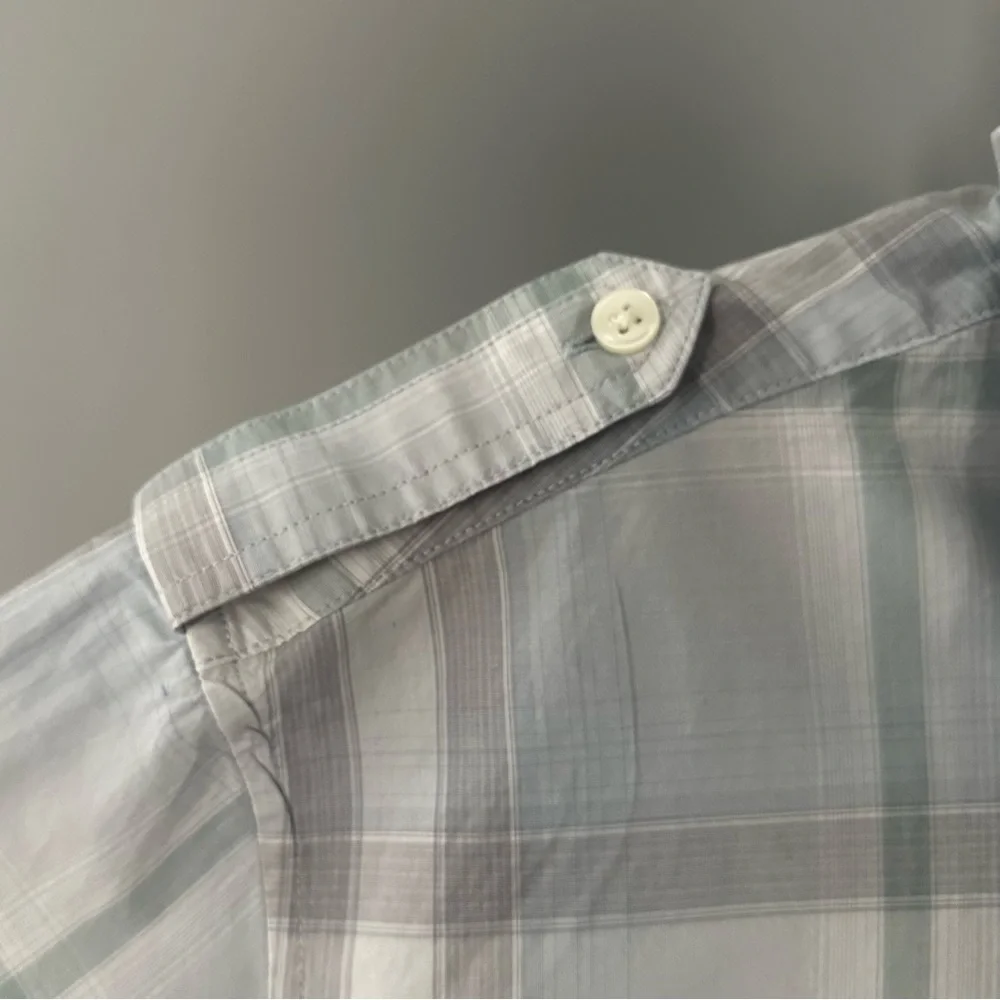 Banana Republic Button Down Shirt